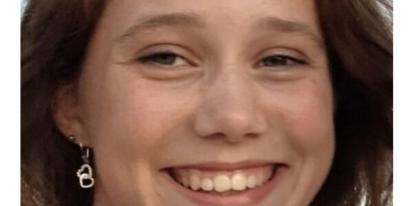 VERMIST: Politie wanhopig op zoek naar 15-jarige Naomi uit Nieuwegein