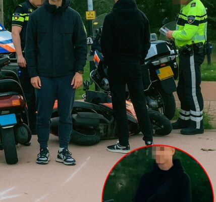 VIDEO: Politie treedt hard op tegen groep jongeren die op scooters rijden en wanorde veroorzaken – scooter kapot, bestuurder geboeid