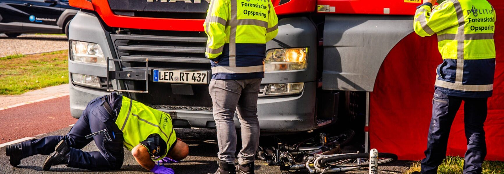 LAATSTE NIEUWS: Fietser ernstig gewond na aanrijding met vrachtwagen in Uden. Zal er een wonder gebeuren?